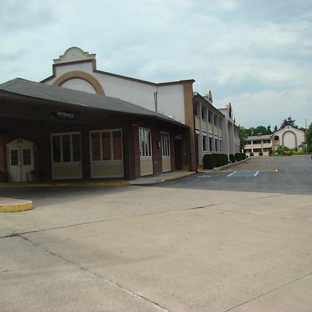 Aderi Hotel Near Bucknell University Lewisburg Exterior foto