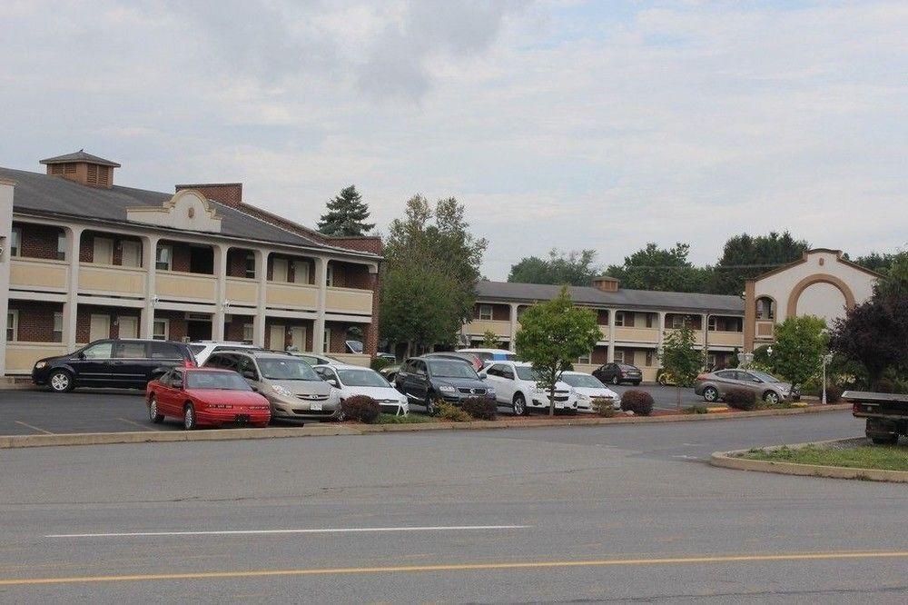 Aderi Hotel Near Bucknell University Lewisburg Exterior foto