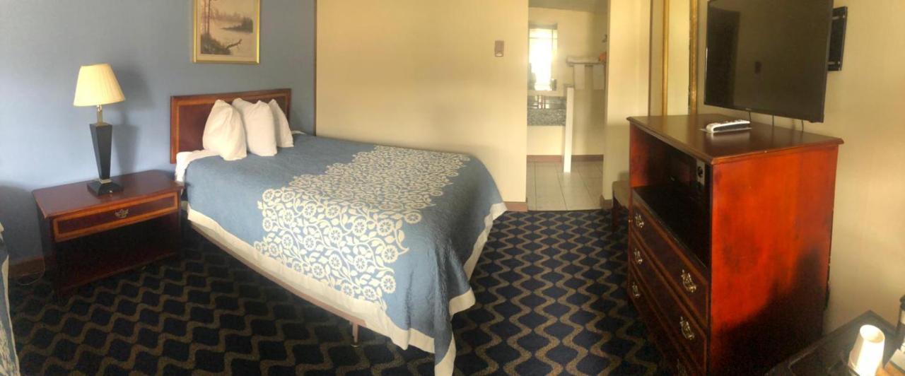 Aderi Hotel Near Bucknell University Lewisburg Exterior foto