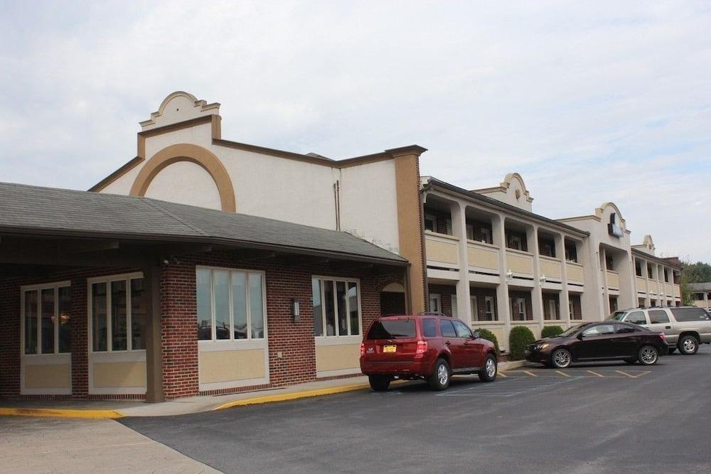 Aderi Hotel Near Bucknell University Lewisburg Exterior foto