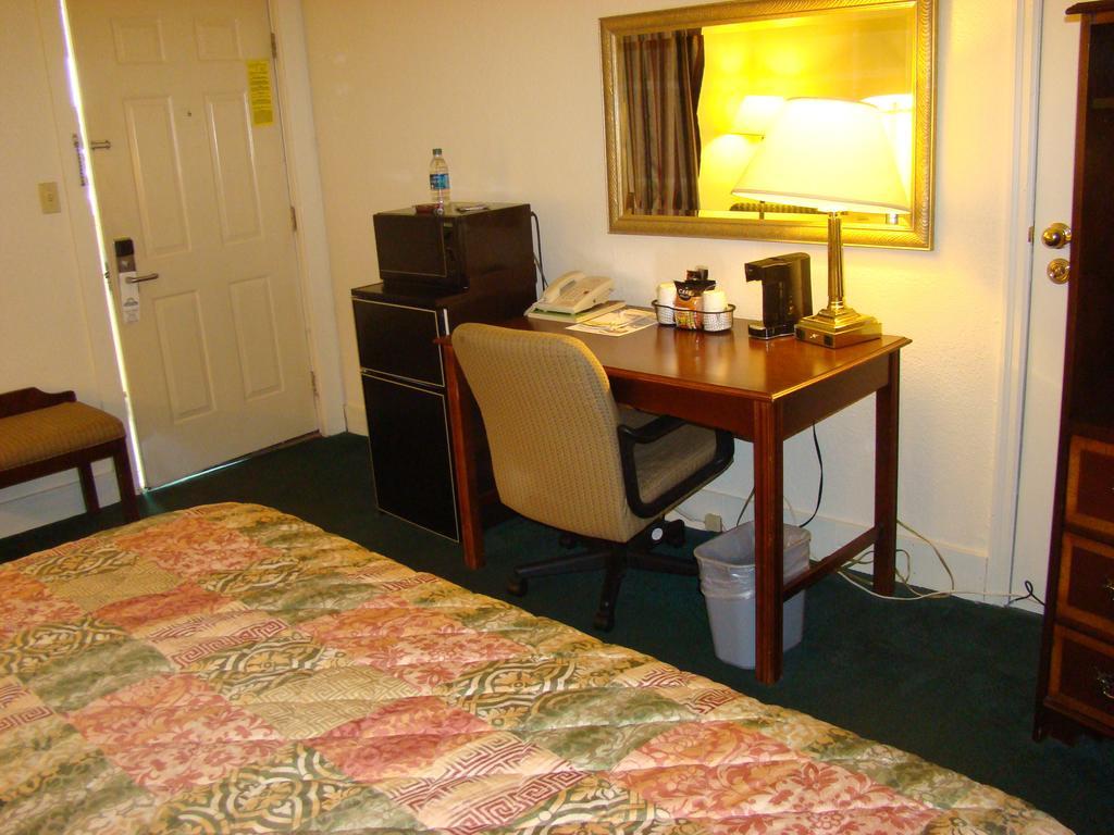 Aderi Hotel Near Bucknell University Lewisburg Habitación foto